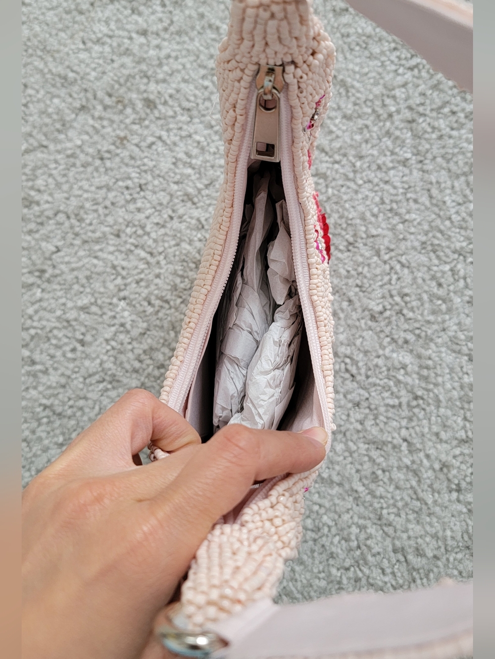 NWT Beaded Floral Pink Crescent Shoulder Bag - Picture 3 of 3